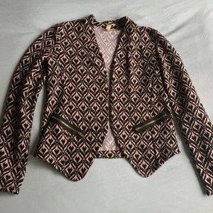 Cute Cream & Black Lightweight Blazer